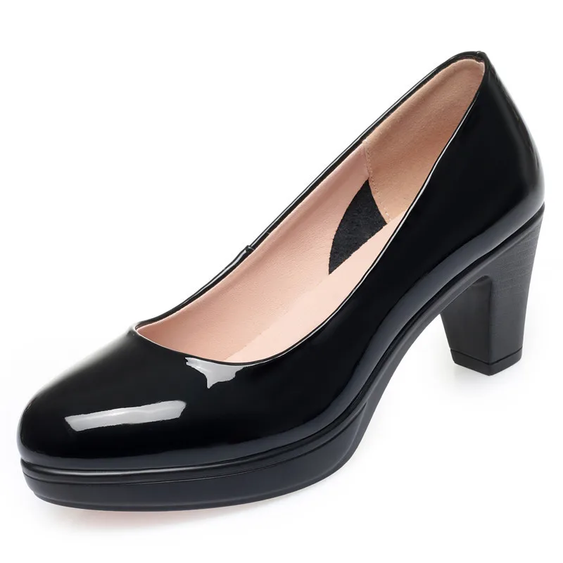 Escarpins à plateforme élégant - Patent Leather Pump avis et prix
