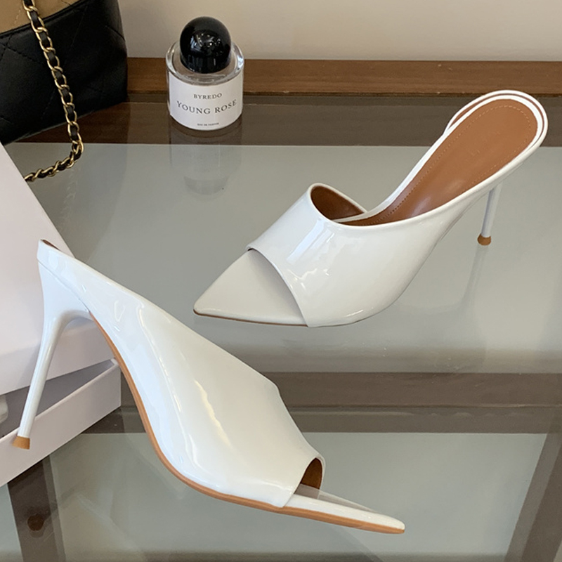 Eilyken – pantoufles à bout po - Patent Leather Pump avis et prix