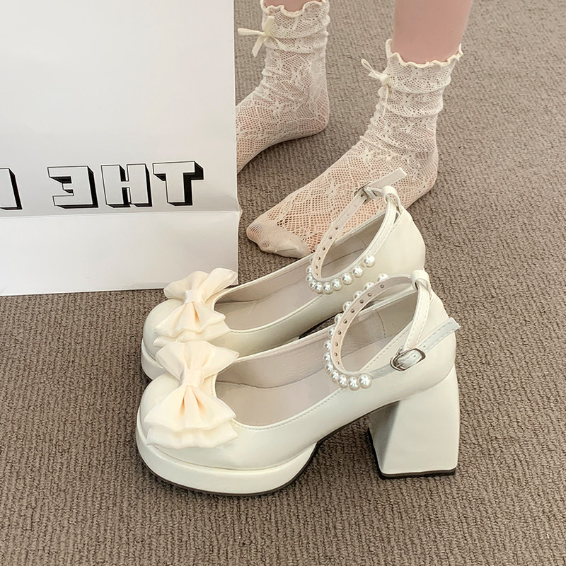 Chaussures Mary Jane à platefo - Patent Leather Pump avis et prix