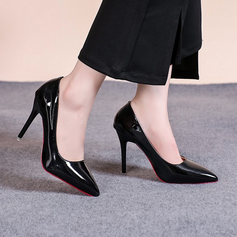 Escarpins à talon aiguille en  - Patent Leather Pump avis et prix