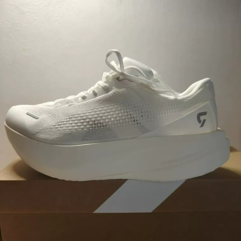 Chaussures d'entraînement DYNA - Women'S Shoes Vs Men'S avis et prix