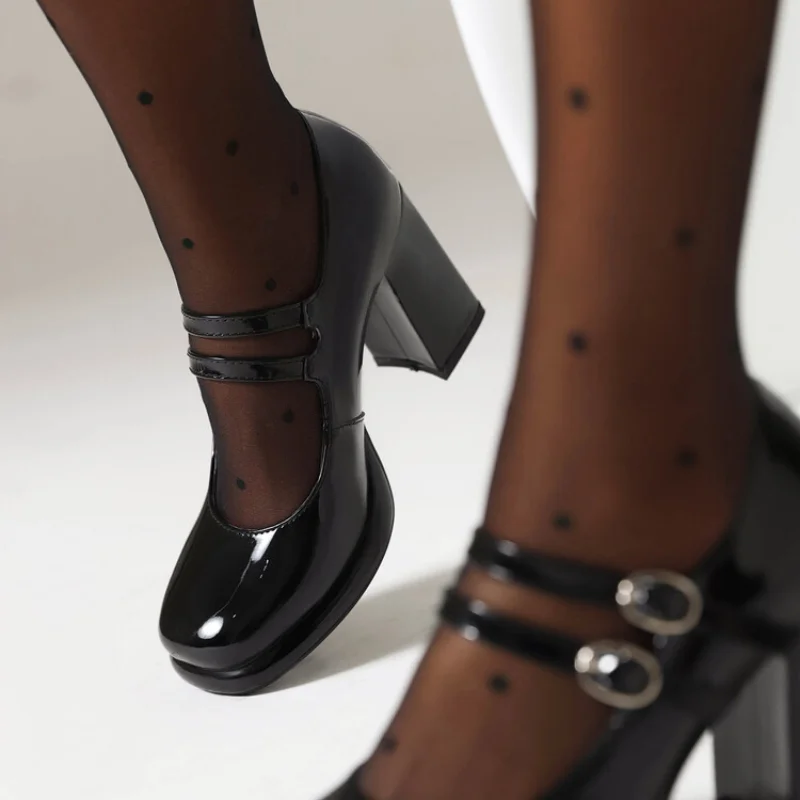 Chaussures en Cuir Verni à Dou - Patent Leather Pump avis et prix