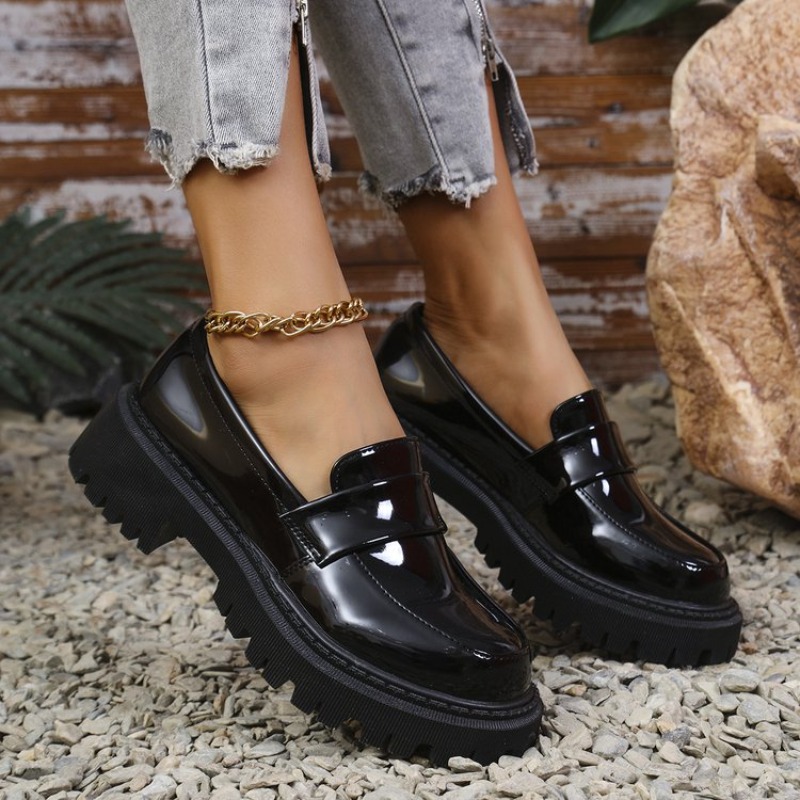 Mocassins en cuir verni à talo - Patent Leather Pump avis et prix
