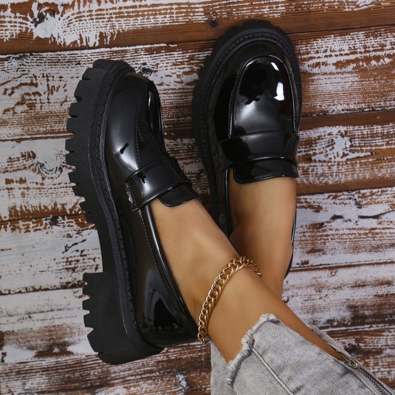 Mocassins en cuir verni à talo - Patent Leather Pump avis et prix