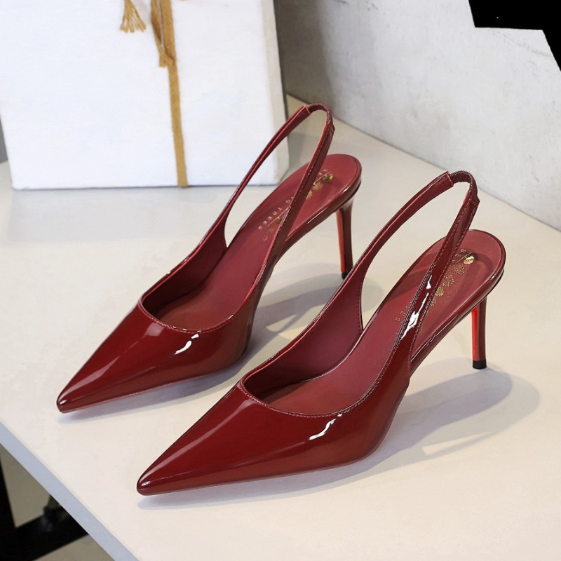 Nouveaux talons hauts pointus  - Patent Leather Pump avis et prix