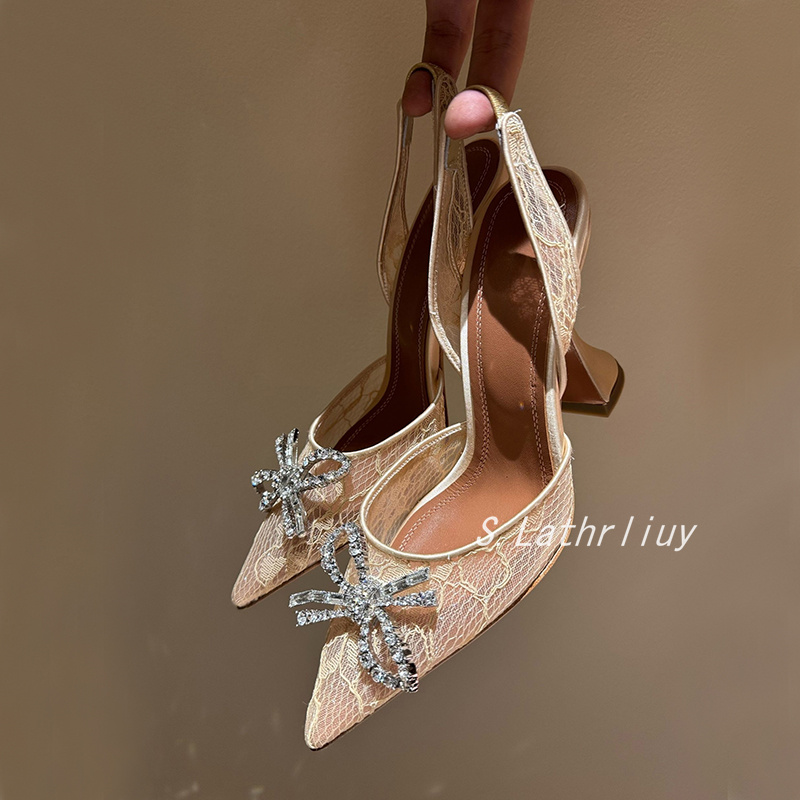 Sandales strass fleur bout poi - Patent Leather Pump avis et prix